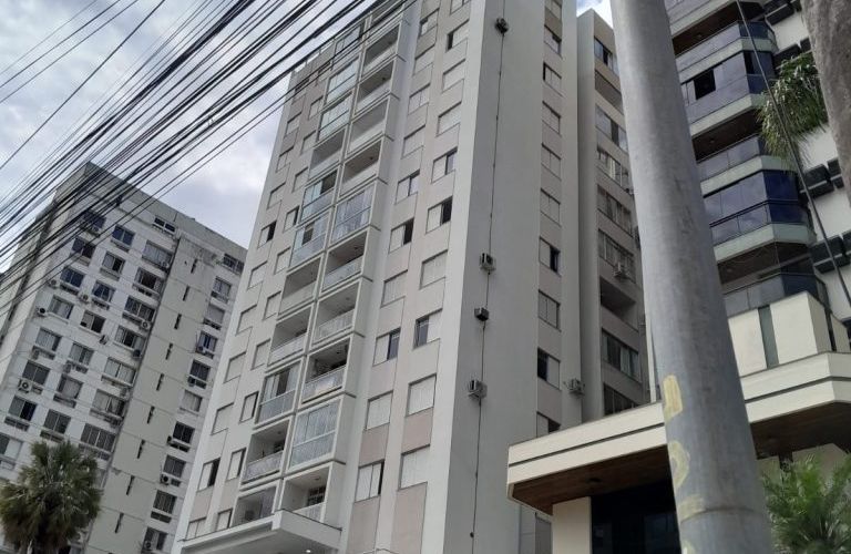Estão em jogo o equilíbrio entre transparência e privacidade