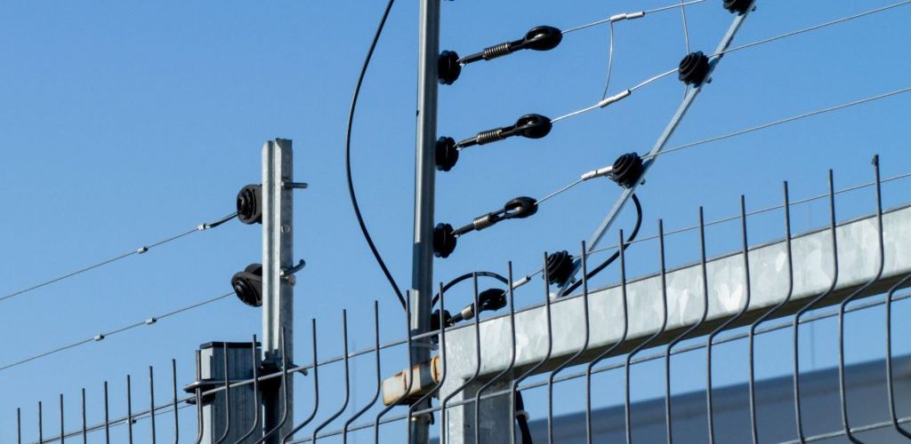 sistema de segurança do condomínio cerca elétrica